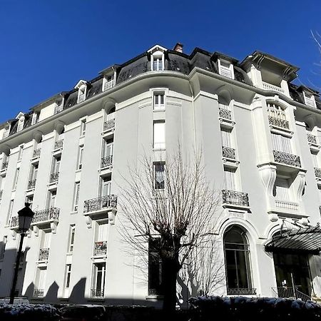 101 Pyrenees Palace Appartement Bagneres-de-Luchon Ngoại thất bức ảnh
