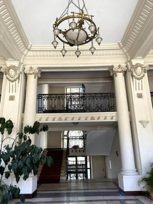 101 Pyrenees Palace Appartement Bagneres-de-Luchon Ngoại thất bức ảnh